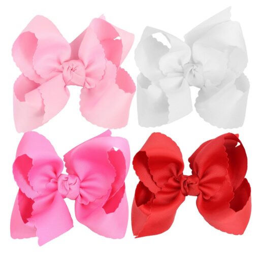 Scalloped Edge Grosgrain Hair Bow | Beyond Creation