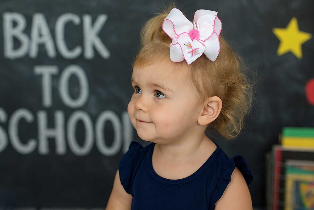 15 Adorable Back to School Hairstyles Using Hair Bows